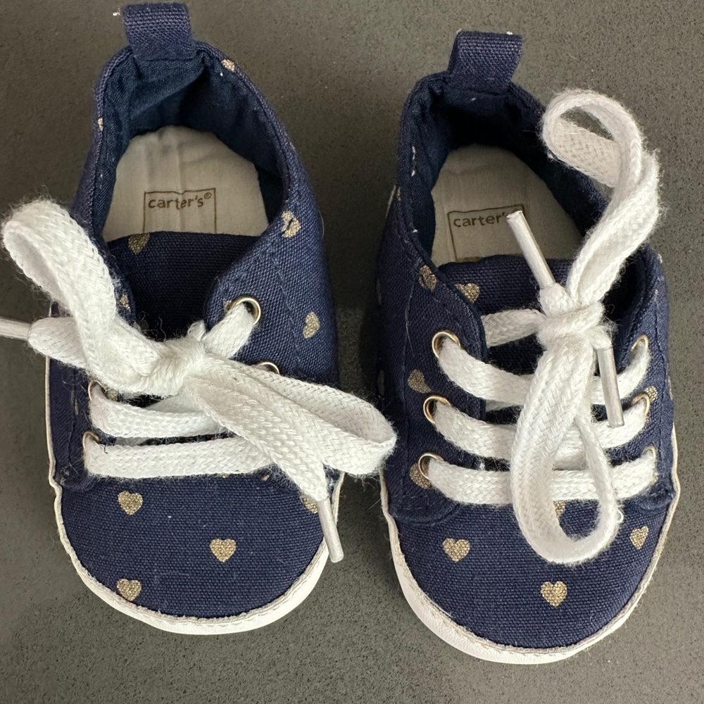 Carters baby girl shows